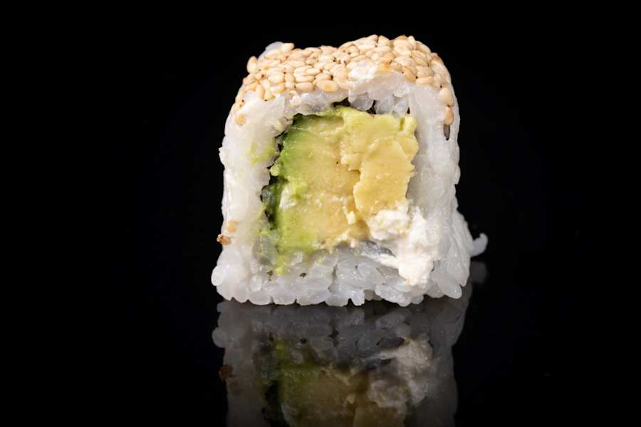 California Avocado Cream Roll